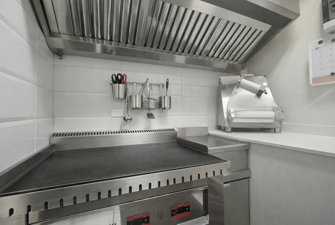 ChatGPT Image 13 mar 2026, 14 37 48