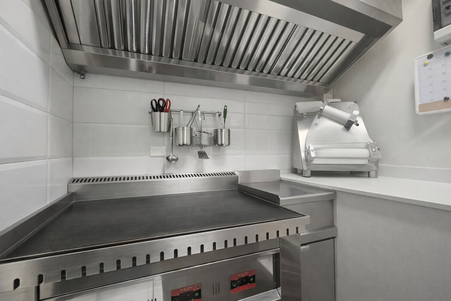 ChatGPT Image 13 mar 2026, 14 37 48